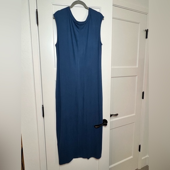 NWT Philosophy Sleeveless V-Neck Jersey Knit Dress (Large) - Picture 2 of 4